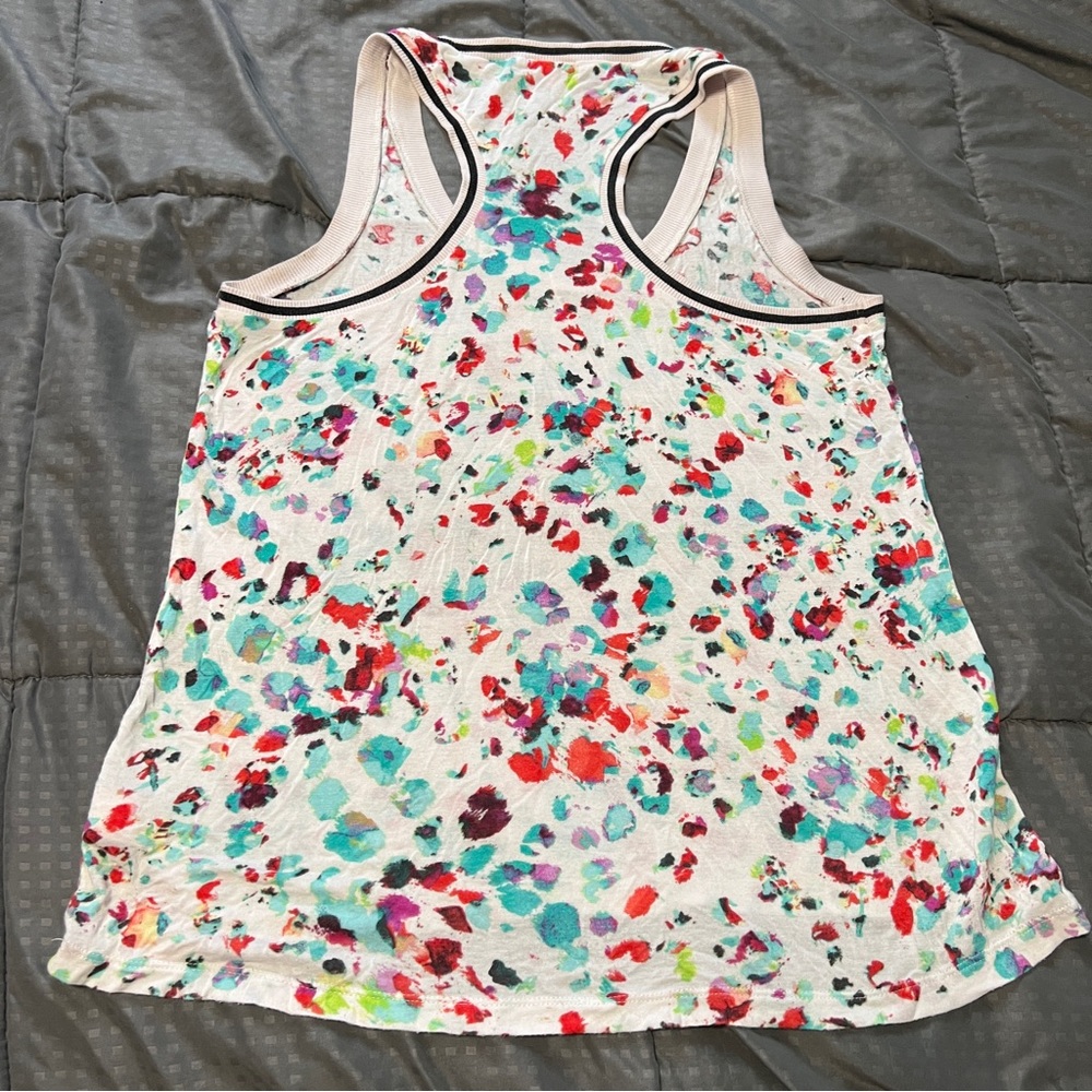 Juicy couture white w/ multicolor water color leopard print tank top size medium - Picture 8 of 9